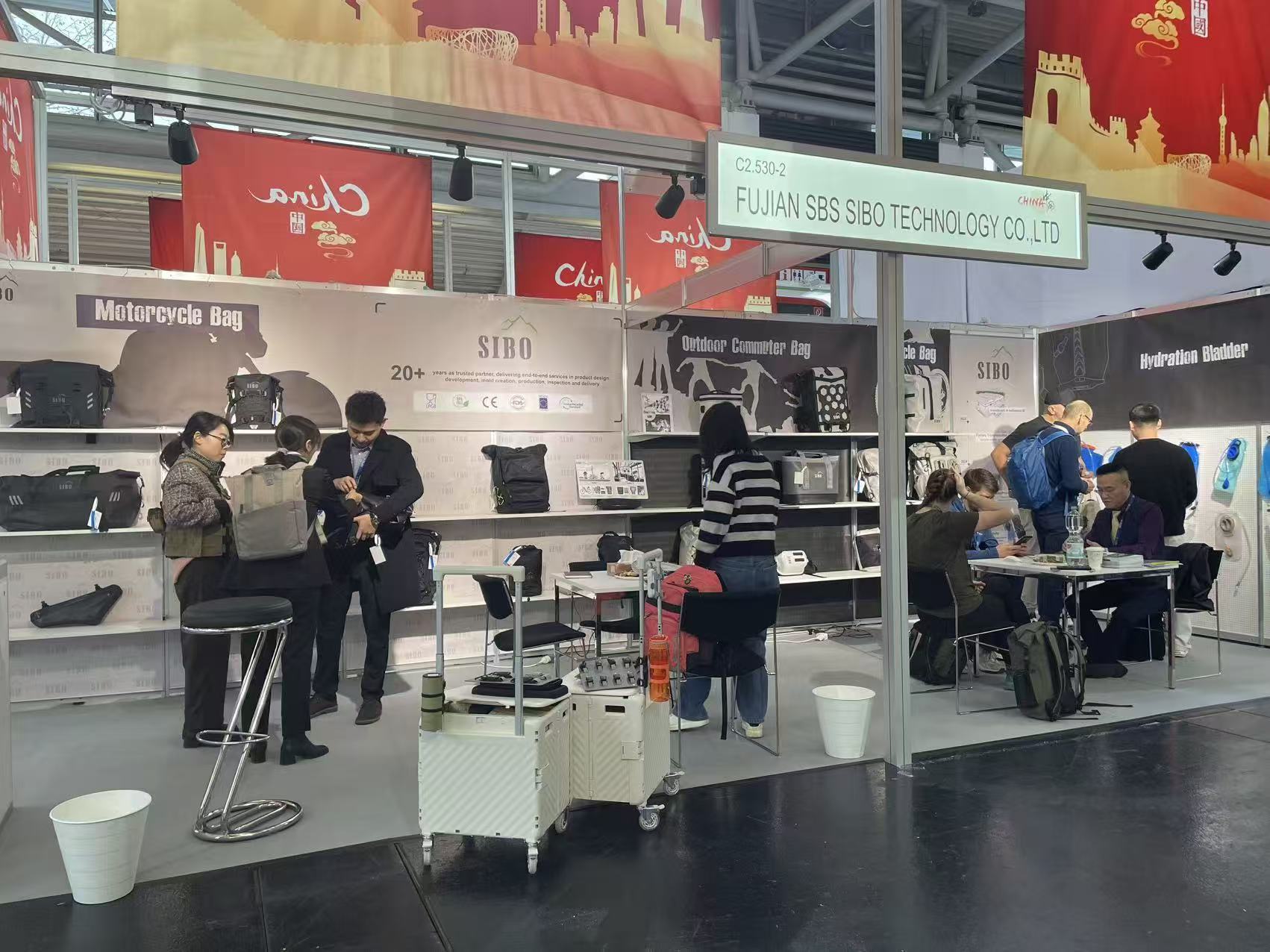 9256b975903eb50559230288cf33609e